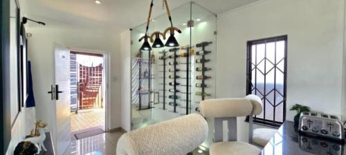 Menlyn Apartment | Heavenly Penthouse