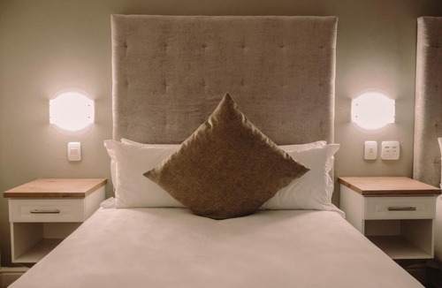 Newton Park House | HERMS Restaurant & Accommodation