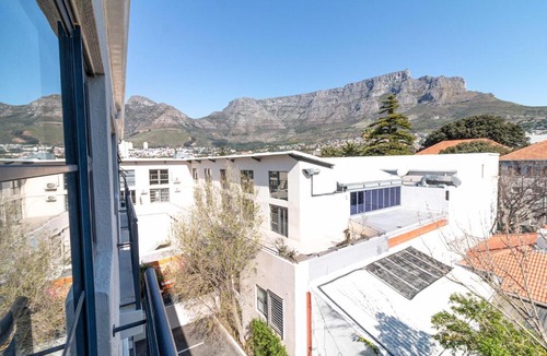 Cape Town City Centre Hotel | Hippo Boutique Hotel