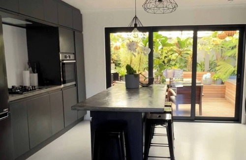 Blouberg Rise House | Hot Tub, Pet friendly, Blouberg Retreat