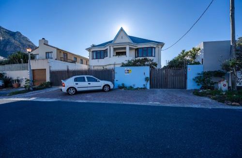 Muizenberg House | House Zandvlei - Muizenberg Holiday Haven