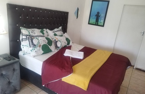 Scottsville House | J & J Paradise Guesthouse