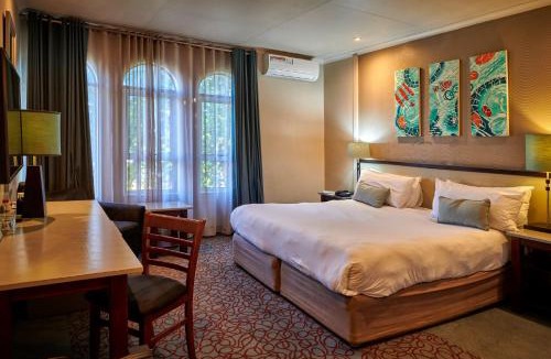 Thohoyandou Resort | Khoroni Hotel