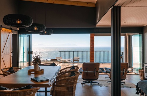 Rooiels Cabin | Klein Hangklip - Eco Mountain Cabin