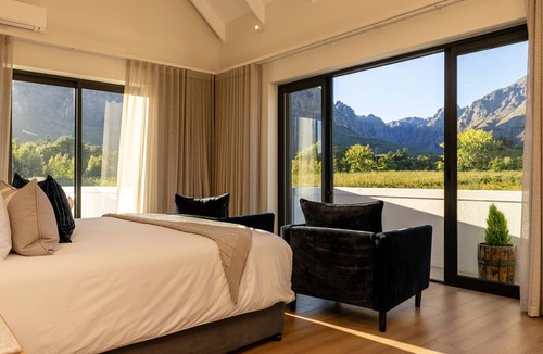 Kylemore House | Kleine Banhoek Manor