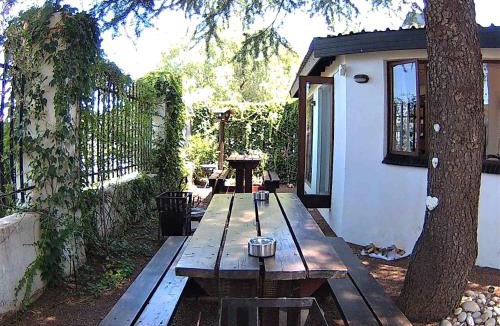 Kuruman House | Kuru-Kuru Guesthouse