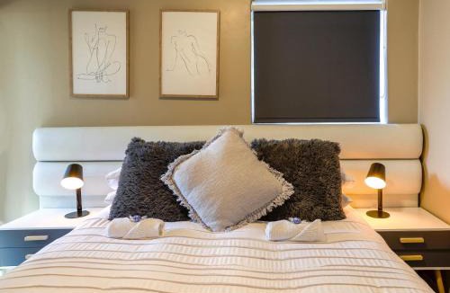 Greater Johannesburg Metropolitan Area Apartment | La Petit Bordeaux