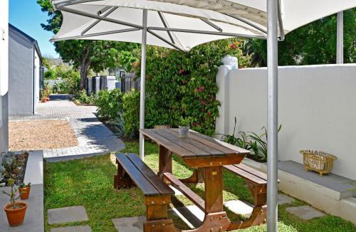 Franschhoek Apartment | La Rochelle Cottage