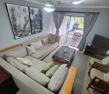 St. Lucia Apartment | Lakeview Cabanas - Unit 15