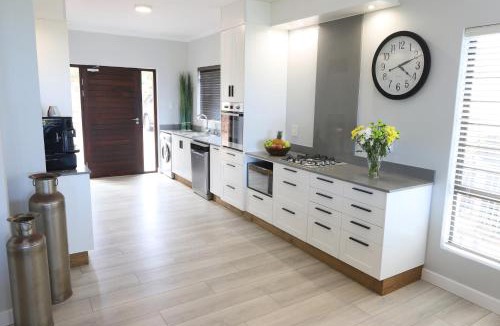 Umhlanga House | Lavender Moon Guest House