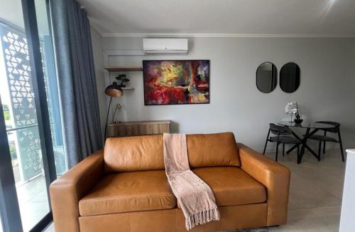 Kareeberg Apartment | LeeMo at Ellipse Waterfall