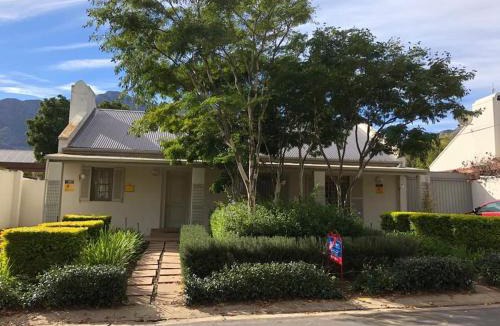 Franschhoek House | Leopard Tree Cottage