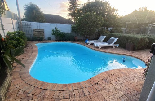 Kommetjie Apartment | Lighthouse Beach cottage, Cape Town apartment by the beach near Cape Point