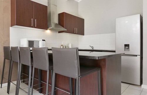 Firgrove Rural Apartment | Links 2146 - Three Bedroom Apartment, Sleeps 6