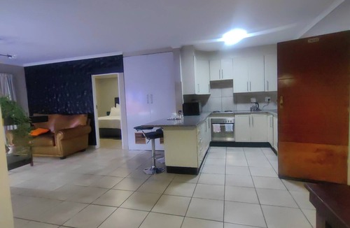 Pretoria Apartment | Lovely 2-bedroom apartment in Pretoria perfect for your getaway