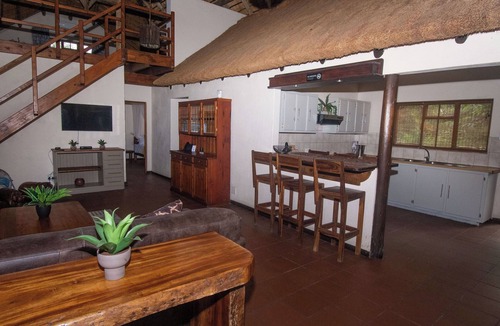Phalaborwa House | Lulu Safaris on Kruger in Phalabrowa offers family Villa, 2.5km from Kruger park