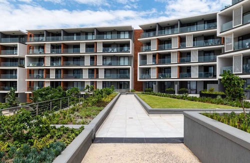 Hillhead Apartment | Lux Holiday Apartment Sibaya W207