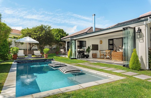 Constantia Villa | Luxe Constantia Manor | Bespoke Private Retreat