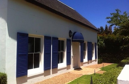Franschhoek Cottage | Luxurious Chenin Cottage | 4 persons, 2 bedrooms | Swimming pool | WiFi