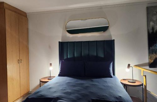 Eikenbosch Apartment | Luxurious Green Riverside Loft apartment