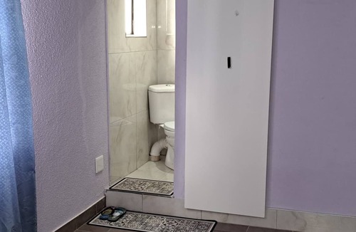 Alberton House | Luxurious Lodge Retreat in Ekurhuleni Johannesburg with Full Accessibility