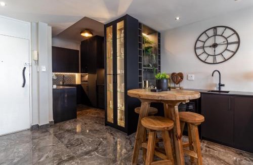 Three Anchor Bay Apartment | Luxurious Seaside Apartment, Seapoint 202 Shoreham