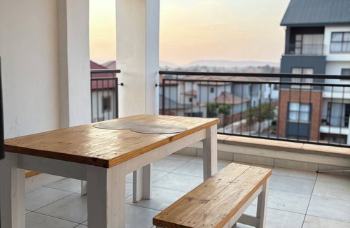 Tshwane Apartment | Luxury 2-bedroom Apartment ,The Blyde Crystal Lagoon, Pretoria