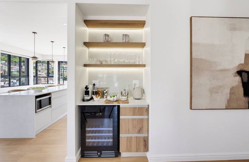 Bo'Kaap Apartment | Luxury 3 Bedroom Penthouse with Table Mountain Views