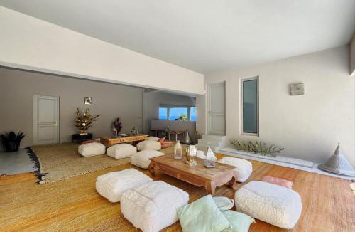 Fresnaye Villa | Luxury 8-Suite Villa with Heated Pools, Ocean & Mountain Views