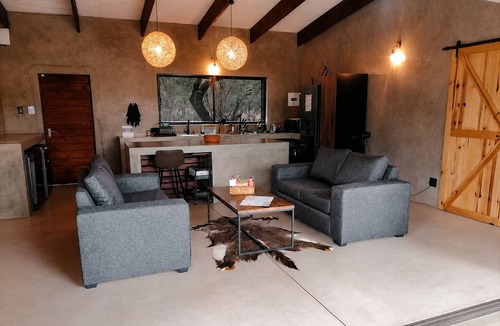 Marloth Park House | Luxury Bush Villa | Private Pool, Hot Tub in Marloth at the Kruger National Park