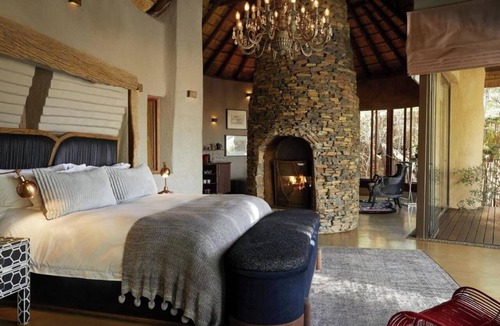 Moses Kotane Cabin | Luxury Safari Lodge with Private Pools, Spa & Breathtaking Bush Views