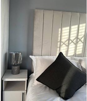 Khayelitsha Apartment | Malithabo