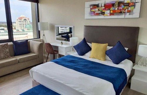 Century City Apartment | Manhattan Luxury Apartments