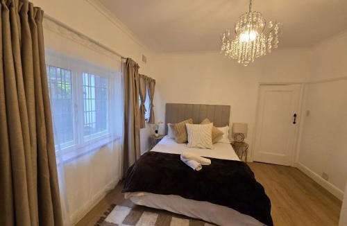 Pinelands House | Mead, Pinelands