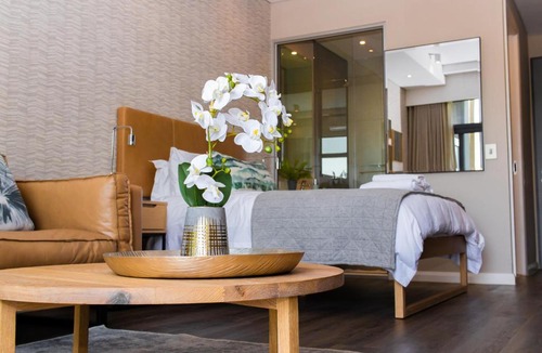 Waterkloof Glen Apartment | Menlyn Residence