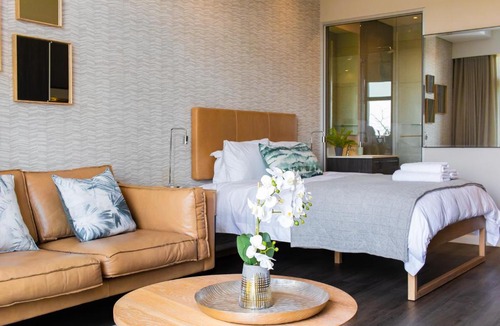 Waterkloof Glen Apartment | Menlyn Residence