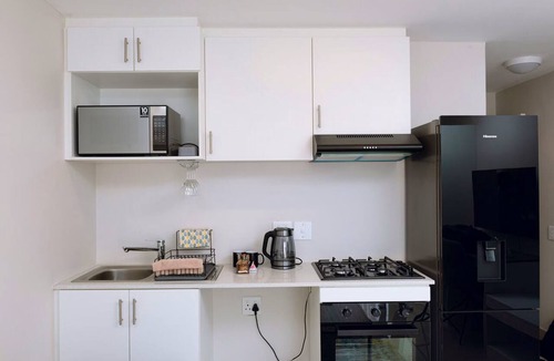 Emthanjeni House | Millennial Blue Haven