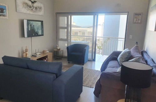 Langebaan Apartment | Modern 2-bedroom apartment in Langebaan near the beach