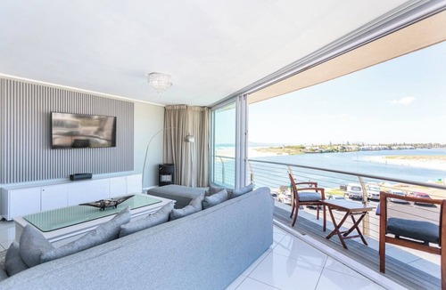 Lagoon Beach Apartment | Modern 2BR w/Ocean Views & Pool Access by CTHA