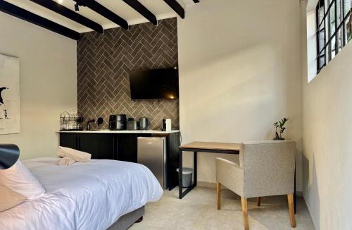 Faerie Glen Apartment | Modern Boutique Studios