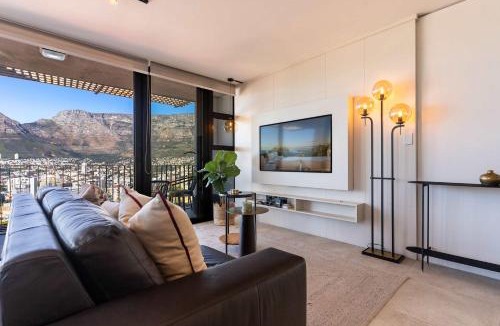 Schotsche Kloof Apartment | Modern Penthouse, Stunning Views, Bo-Kaap - Aerie Penthouse