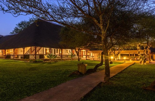 Hammanskraal Hotel | Mongena Private Game Lodge