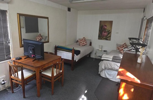 Umtata Hostel | Mthatha Backpackers Lodge