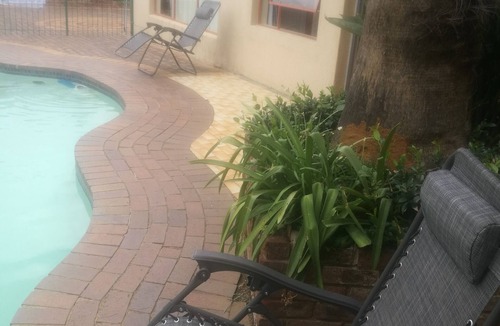 Primrose Villa | Naisar Holiday Home & Cottage Primrose