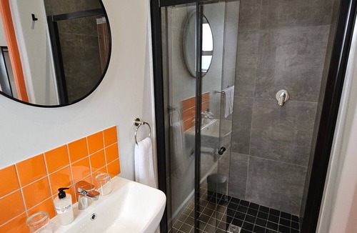 Westcliff Hostel | never@home Hermanus