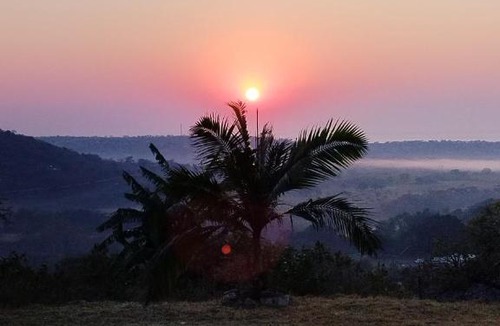 Jozini Bed & Breakfast | NGEBE Lodge jozini