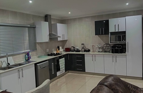 Westville House | NOMBELAS COTTAGE