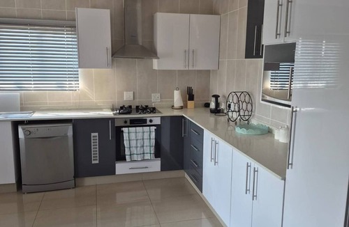 Westville House | NOMBELAS COTTAGE