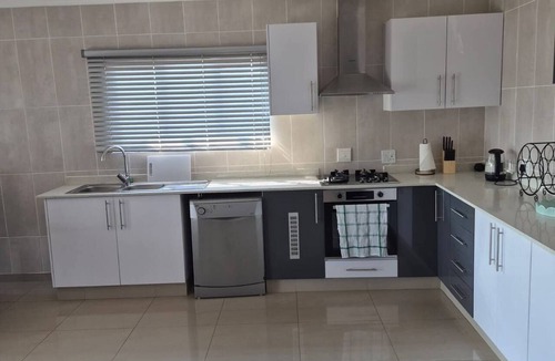 Westville House | NOMBELAS COTTAGE