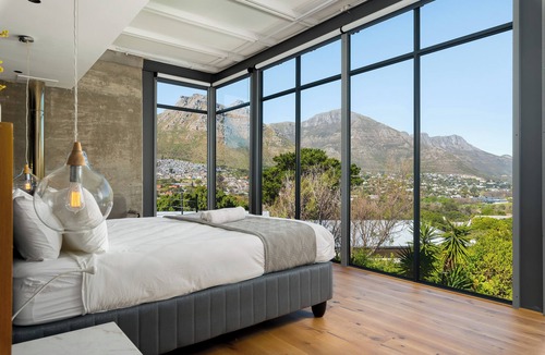 Hout Bay Villa | Nooitgedacht Drive 21